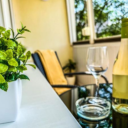 Szekszárd Villa Blue City Apartman מראה חיצוני תמונה
