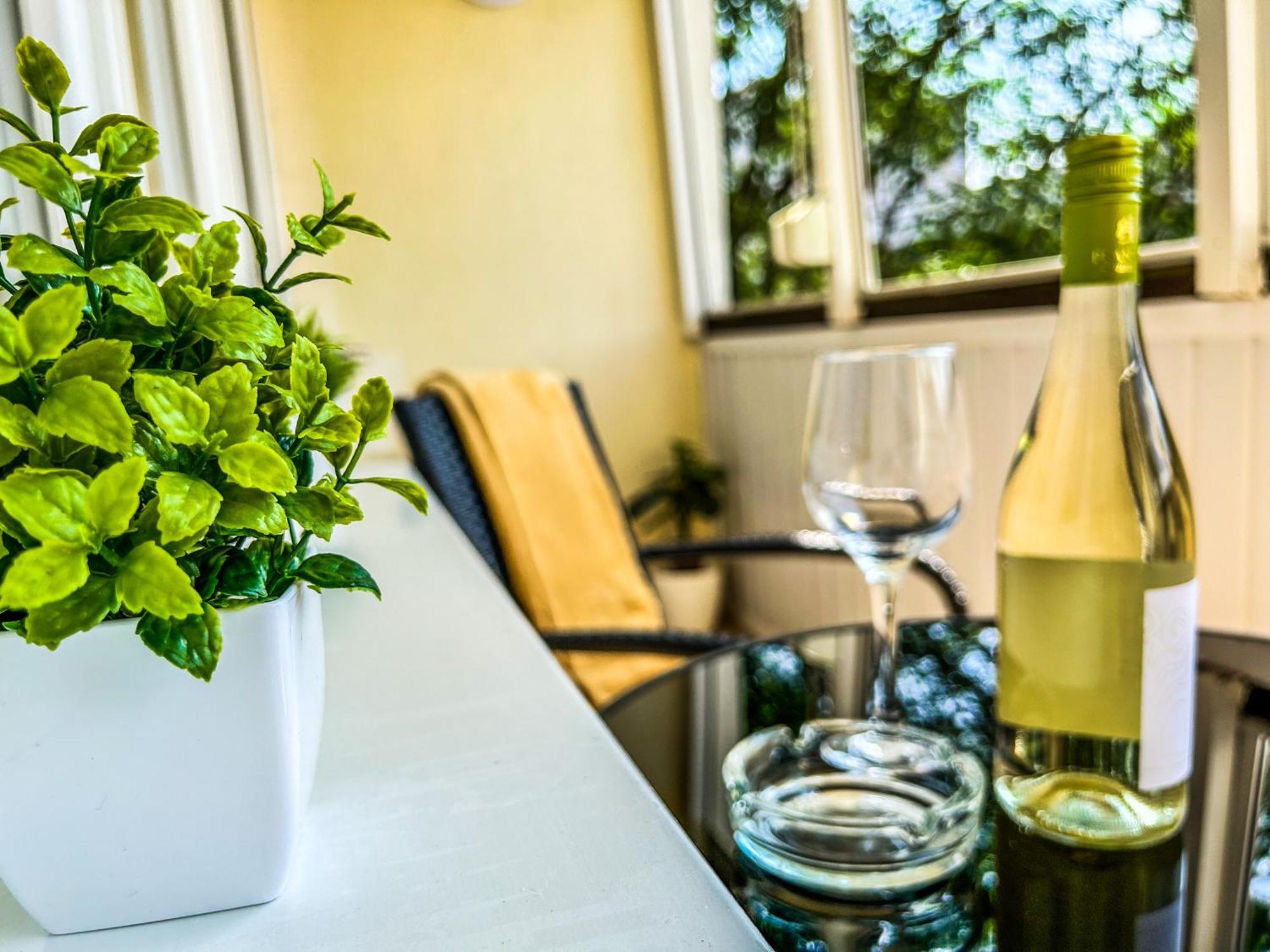 Szekszárd Villa Blue City Apartman מראה חיצוני תמונה